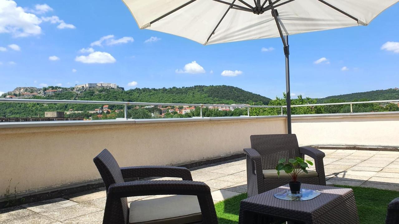 Apartman Kovacic - Книн Экстерьер фото